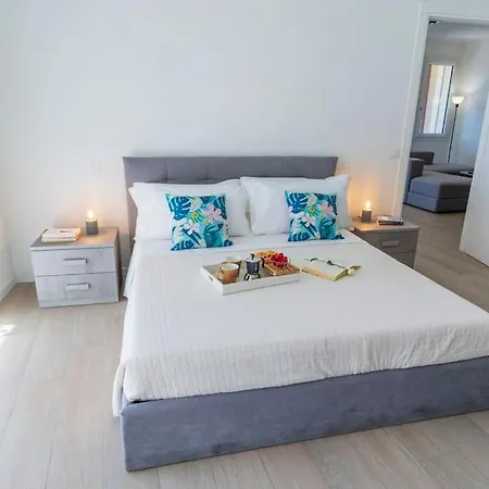 Apartmán Rossini Vicino Al Teatro Rossini By Yohome *