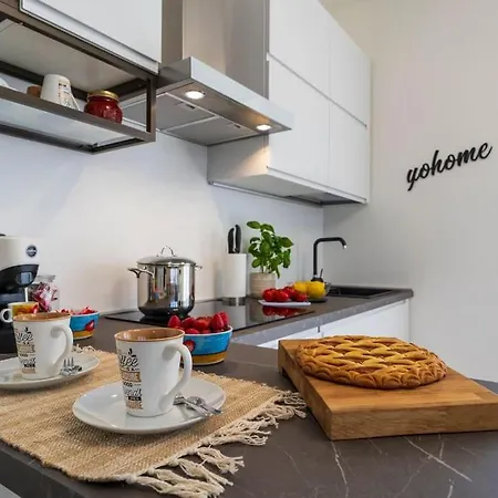 Apartmán Rossini Vicino Al Teatro Rossini By Yohome